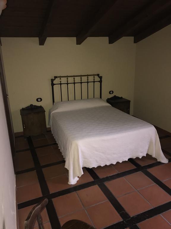 Hotel Rural La Muralla De Ледесма Экстерьер фото